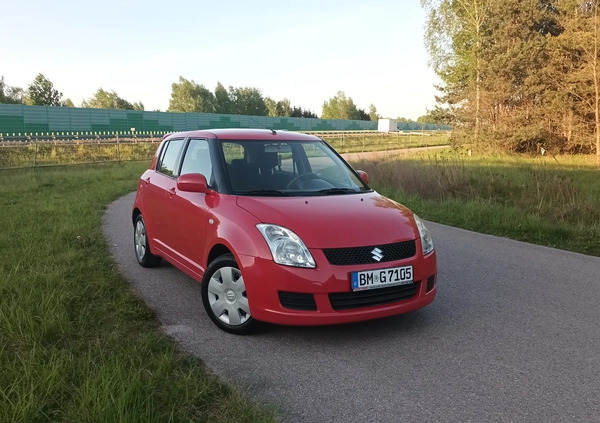 Suzuki Swift cena 15800 przebieg: 202300, rok produkcji 2007 z Węgorzewo małe 232